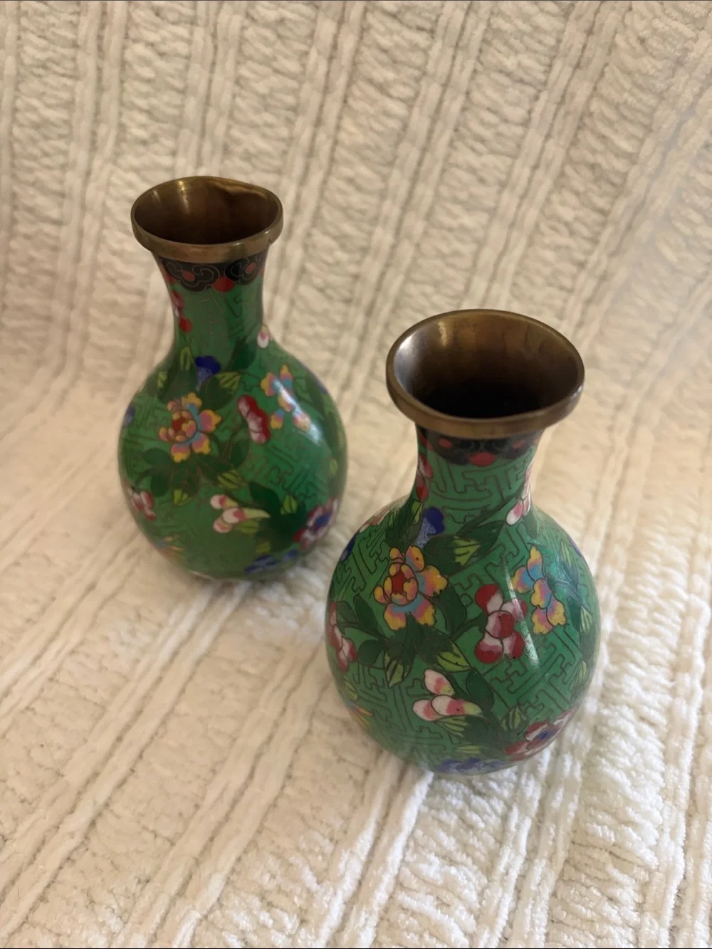 N/A pair green